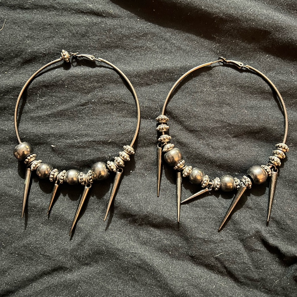 Elegant Black Hoop Earrings with Spikes
